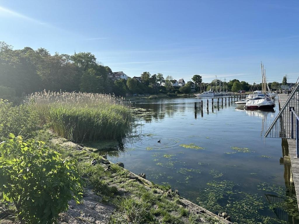 Urlaub In Einer Historischen Wassermuehle An Der Trave Lübeck Eksteriør billede